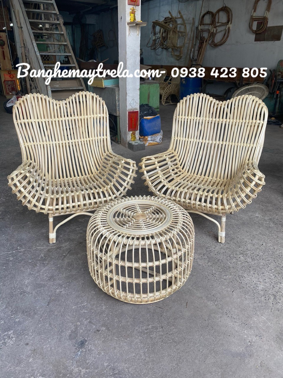Ghế mây tre đan đọc sách